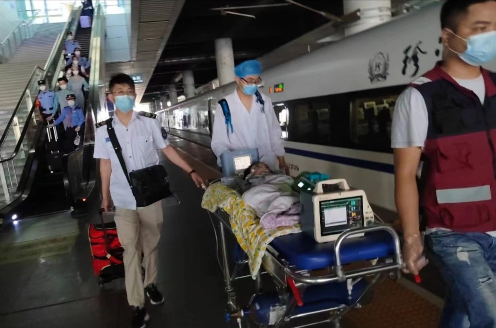 宣威市高铁转运公司